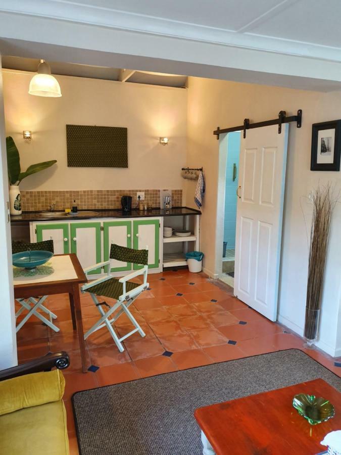Paradise In The City - Cottage One Port Elizabeth Ngoại thất bức ảnh